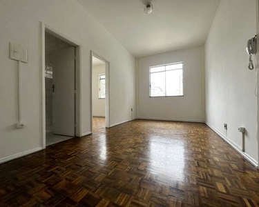 Apartamento para aluguel tem 68 metros quadrados com 2 quartos em Centro - Juiz de Fora