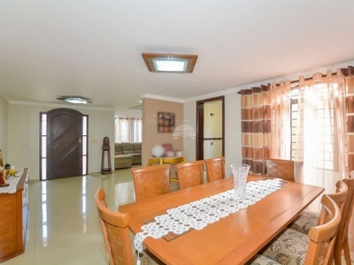 Casa com 5 quartos à venda na rua reverendo lauro de castro, 107, cajuru, curitiba, 228 m2 por r$ 750.000