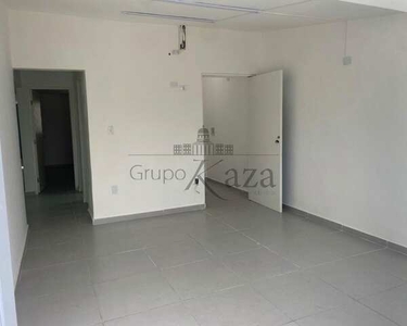 Casa Comercial - Residencial - Vila Rubi - 93m² - 1 Dormitório