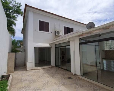 Casa de condomínio para aluguel tem 168 metros com 3 quartos em Tamboré- Santana de Parna