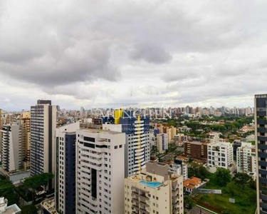 Cobertura para aluguel e venda possui 180 metros quadrados com 3 quartos