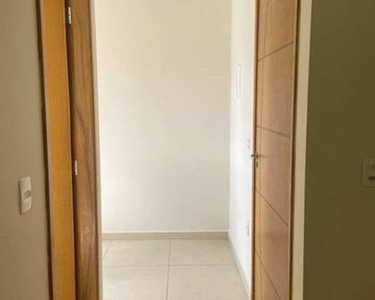 Kitnet completa, 32m² e com gás encanado incluso. Zona Sul Interlagos, SP