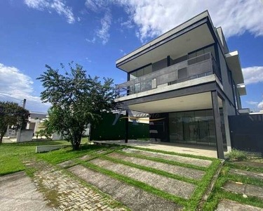 Sobrado com 4 dormitórios para alugar, 270 m² por R$ 5.000,00/mês - Jardim Santa Teresa