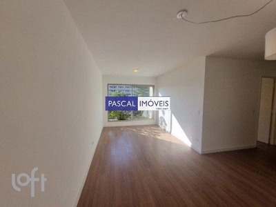 Apartamento à venda em Campo Belo com 67 m², 2 quartos, 1 vaga