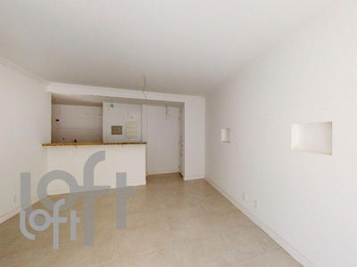 Apartamento à venda em Catete com 68 m², 2 quartos, 1 suíte, 1 vaga