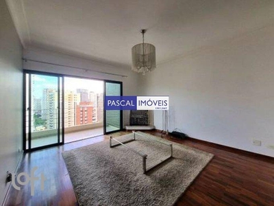 Apartamento à venda em Moema Pássaros com 130 m², 3 quartos, 1 suíte, 2 vagas