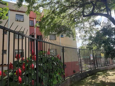 Apartamento com 2 quartos à venda no bairro Cenáculo, 55m²