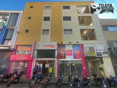 Apartamento com 2 quartos à venda no bairro Centro, 55m²