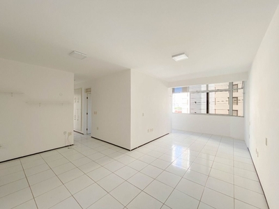 Apartamento em Aldeota, Fortaleza/CE de 136m² 4 quartos à venda por R$ 369.000,00