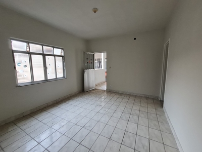 Apartamento em Centro, São João de Meriti/RJ de 39m² 1 quartos para locação R$ 700,00/mes