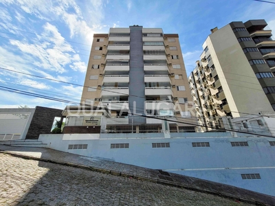 Apartamento em Centro, Tubarão/SC de 130m² 2 quartos para locação R$ 3.500,00/mes
