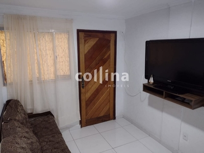 Apartamento em Conjunto Habitacional Presidente Castelo Branco, Carapicuíba/SP de 44m² 2 quartos à venda por R$ 141.000,00