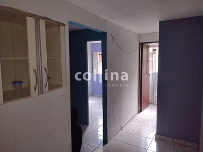 Apartamento em Conjunto Habitacional Presidente Castelo Branco, Carapicuíba/SP de 52m² 2 quartos à venda por R$ 139.000,00