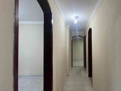 Casa com 3 quartos para alugar no bairro Jardim Camburí, 90m²