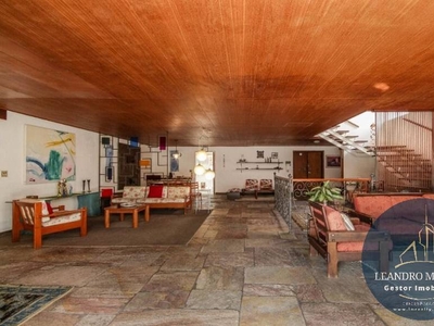 Casa em Alto de Pinheiros, São Paulo/SP de 529m² 3 quartos à venda por R$ 3.949.000,00