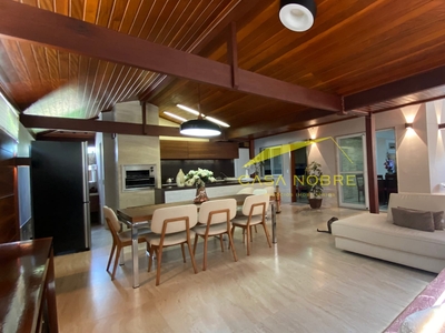 Casa em Colina de Laranjeiras, Serra/ES de 240m² 3 quartos à venda por R$ 1.499.000,00
