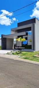 Casa em Contorno, Ponta Grossa/PR de 127m² 3 quartos à venda por R$ 889.000,00