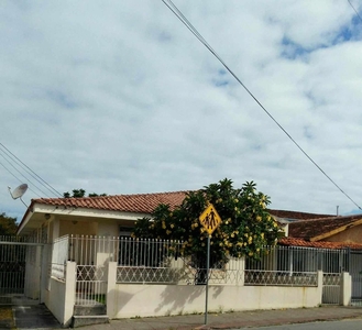 Casa em Ipiranga, São José/SC de 216m² 6 quartos à venda por R$ 1.019.000,00