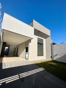 Casa em Jardim Veneza, Aparecida de Goiânia/GO de 110m² 3 quartos à venda por R$ 394.000,00