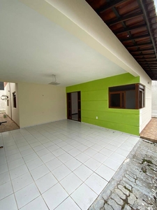 Casa em Nova Parnamirim, Parnamirim/RN de 200m² 4 quartos à venda por R$ 509.000,00