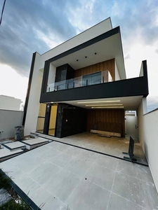 Casa em Parque Turf Club, Campos dos Goytacazes/RJ de 180m² 3 quartos à venda por R$ 828.900,00