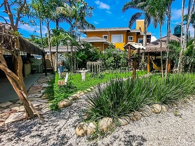 Casa em Sertão do Perequê Mirim, Ubatuba/SP de 604m² 9 quartos à venda por R$ 9.549.000,00