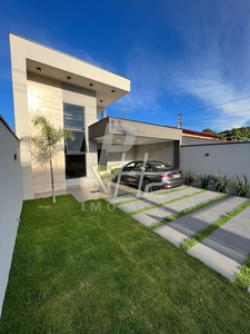 Casa em Taguatinga Norte (Taguatinga), Brasília/DF de 200m² 3 quartos à venda por R$ 744.000,00