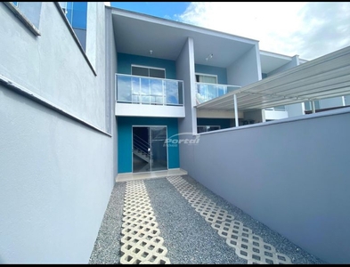 Casa no Bairro Passo Manso em Blumenau com 2 Dormitórios e 75.98 m²