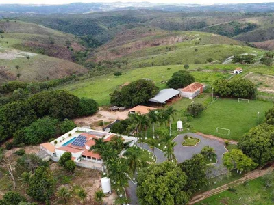 Fazenda com 4 quartos à venda no bairro Zona Rural, 7180000m²
