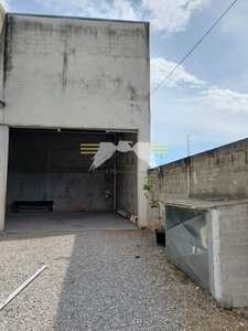 Galpão em Centro, Taubaté/SP de 290m² para locação R$ 4.750,00/mes