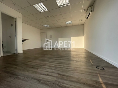 Sala em Vila Dom Pedro I, São Paulo/SP de 37m² para locação R$ 2.000,00/mes