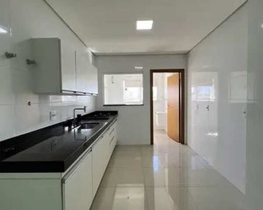 Apartamento para aluguel possui 127 metros quadrados com 3 quartos em Centro - Franca - SP