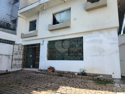 Casa com 18 quartos para alugar em Moema - SP