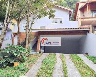 Casa de Condomínio para venda e aluguel em Vila Verde de 226.00m² com 3 Quartos, 1 Suite e