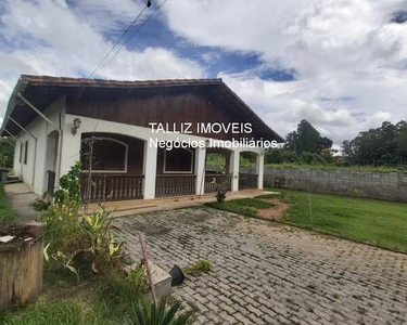 CASA RESIDENCIAL em Itapecerica da Serra - SP, Casa com lareira