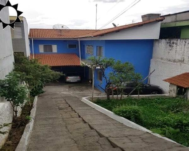 CASA ROCHDALE, 4 dormitórios na Rua Espírito Santo