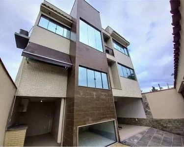 Casa Triplex Modernizada para Locação na Vila São João em Campo Grande