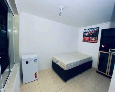 Quarto para moças alugar metro Vila Sônia