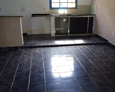 Vende-se Casa com 4 dormitórios