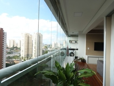 Apartamento à venda em Santo Amaro com 54 m², 1 quarto, 1 suíte, 1 vaga