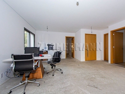 Apartamento à venda em Paraíso com 170 m², 3 quartos, 3 suítes, 3 vagas