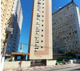 Apartamento de 03 quartos c dependência - José Menino