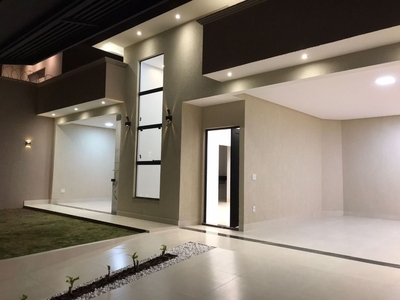 Casa em Jardim Luz, Aparecida de Goiânia/GO de 122m² 3 quartos à venda por R$ 644.000,00