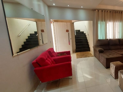Casa em Residencial Parque Oeste, Goiânia/GO de 300m² 4 quartos à venda por R$ 649.000,00
