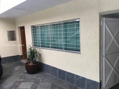 Sobrado em Campestre, Santo André/SP de 176m² 2 quartos à venda por R$ 749.000,00