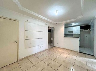 Apartamento com 2 quartos à venda no bairro Olaria, 50m²
