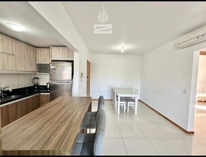 Apartamento no Bairro Velha Central em Blumenau com 2 Dormitórios (1 suíte) e 74 m²