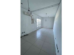 Sala à venda no bairro Centro, 60m²