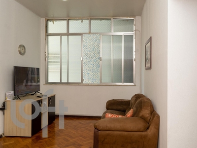 Apartamento à venda em Tijuca com 54 m², 2 quartos