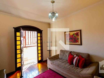 Casa com 4 quartos à venda no bairro Barreiro, 357m²